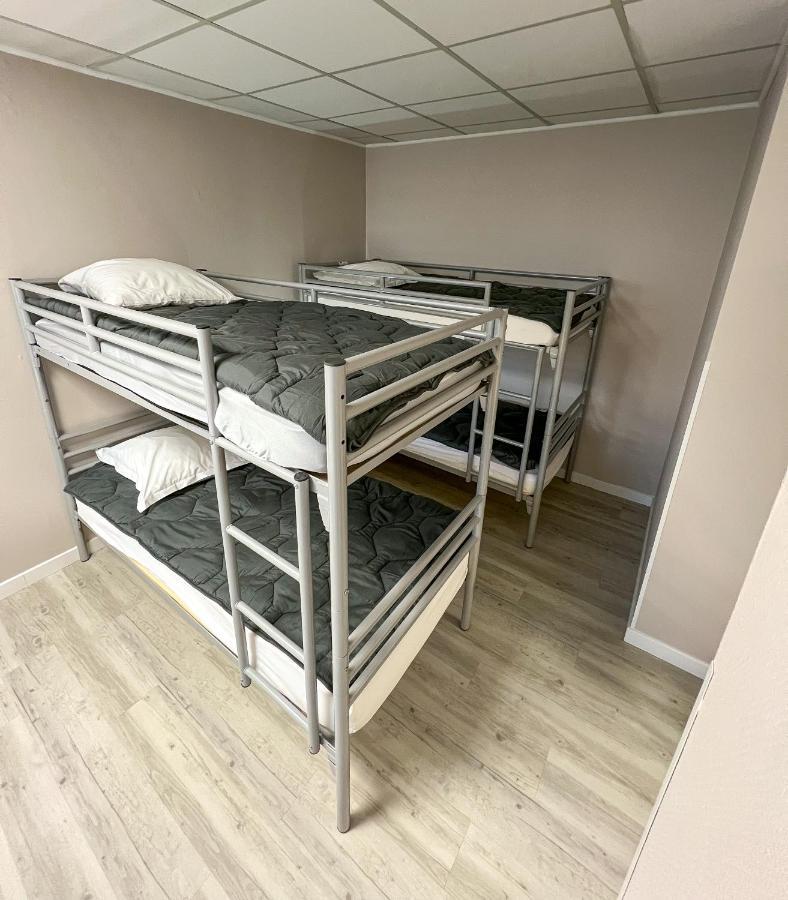 Le Petit Logis Hotel Beaumont-en-Véron Eksteriør billede